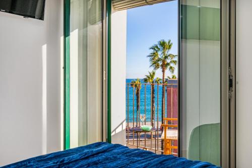 Kronos on the Beach suite 3 photo 20