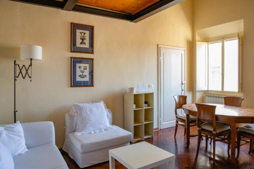 Darling Suite near David