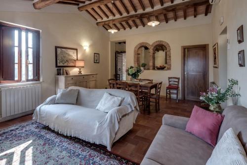 Χώρος καθιστικού στο Borgo Al Cerro