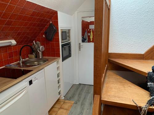 Köök või kööginurk majutusasutuses port an dro