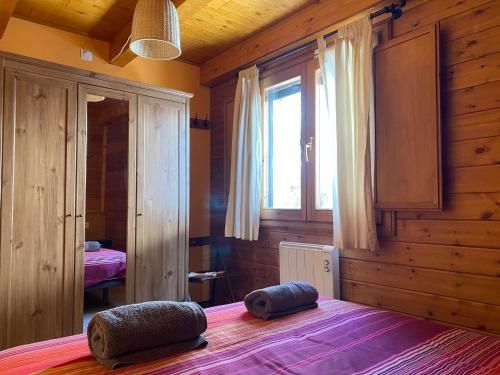 Postel nebo postele na pokoji v ubytování Acogedora Buardilla duplex 6 pax