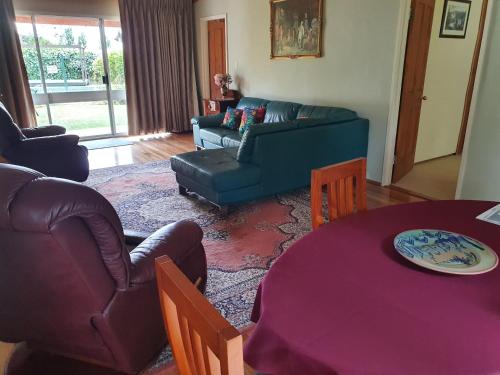 Posezení v ubytování Belmont Homestead