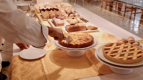 Φαγητό σε αυτό το ξενοδοχείο ή κάπου εκεί κοντά