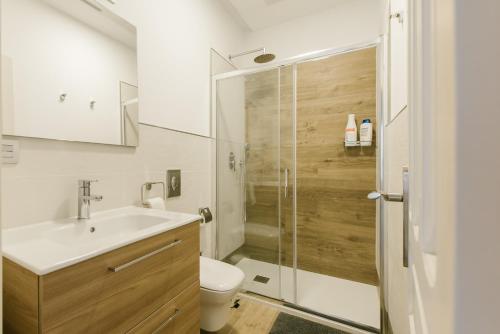 Koupelna v ubytování T1, Tirso de Molina, apartamento luminoso y tranquilo