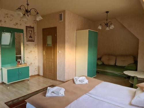 Hotel Mimozaにあるベッド