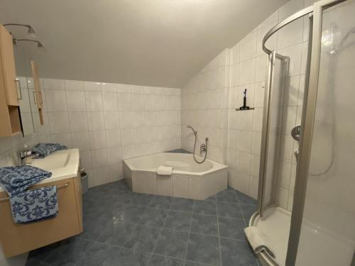 Ванная комната в Huber Rosmarie