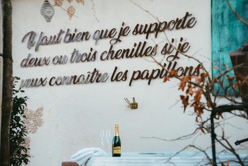 Minuman di Le Grand Petit Prince - Domaine de Charme - Jacuzzis privatifs