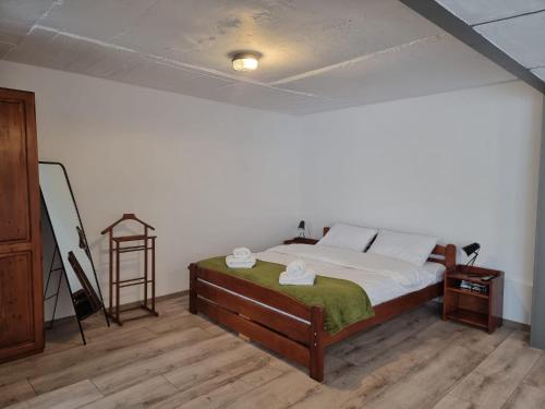 Postel nebo postele na pokoji v ubytování The Cozy Bunker