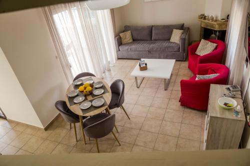 Φωτογραφία από το άλμπουμ του The Corner House at Gennadi Court στο Γεννάδι