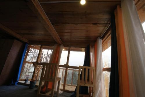 Fotografie z fotogalerie ubytování the fika homes gadagusain v destinaci Jibhi