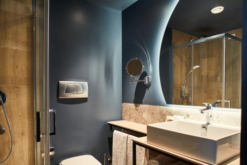 Kylpyhuone majoituspaikassa Belstay Milano Assago