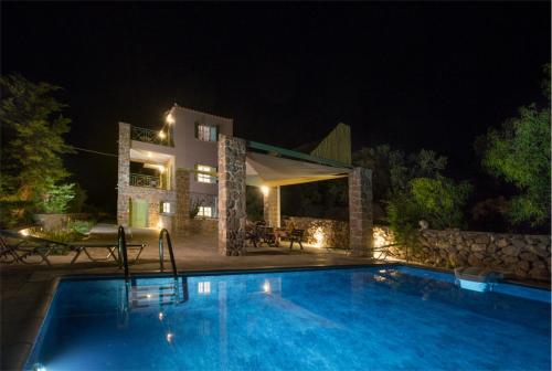 Gallery image of Villa Cerise by Upgreat Hospitality in Aegina Town