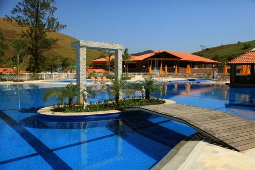 Vassouras Eco Resort tesisinde veya buraya yakın yüzme havuzu
