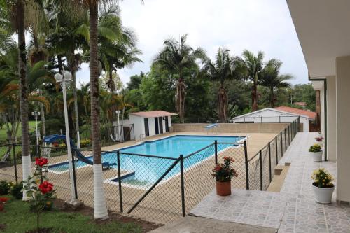 Foto de la galería de Bed and Breakfast Campestre El Estoril en Fusagasuga