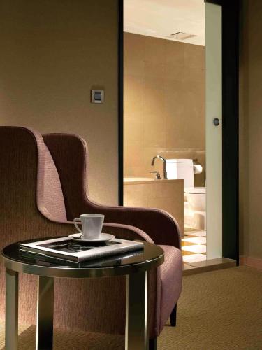 Гостиная зона в City Suites-Taipei Nanxi