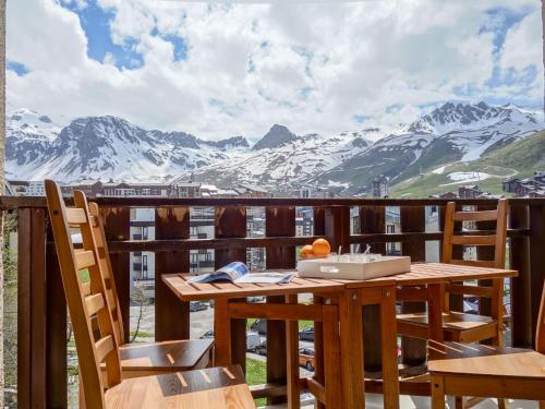 Apartment Le 2100 A et B - Lavachet-9 by Interhome
