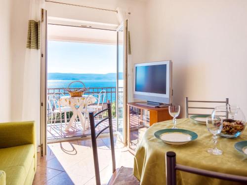 Apartment Valentina-2 by Interhome