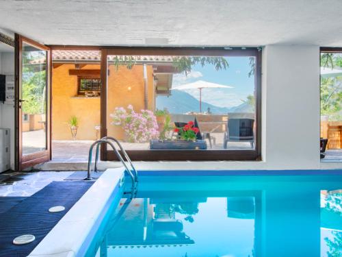 Πισίνα στο ή κοντά στο Holiday Home Villa Madda by Interhome