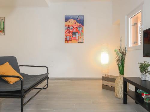 TV a/nebo společenská místnost v ubytování Apartment Gordana-1 by Interhome