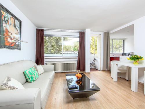 Apartment Le Corsaire-5 by Interhome