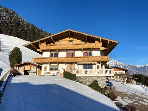 Apartment Manuel by Interhome