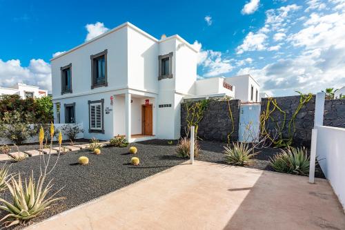 Casa ERNESTO