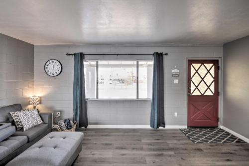 Centrally Located Gem with Laughlin Strip Views! – Photos 5