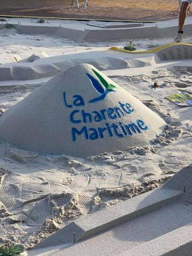 Certificat, récompense, panneau ou autre document affiché dans l'établissement La Caravelle