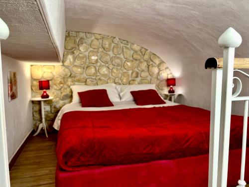 A bed or beds in a room at Le Chalet Palermo Centro
