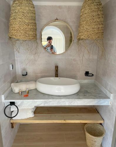Ένα μπάνιο στο Agafay Luxury camp