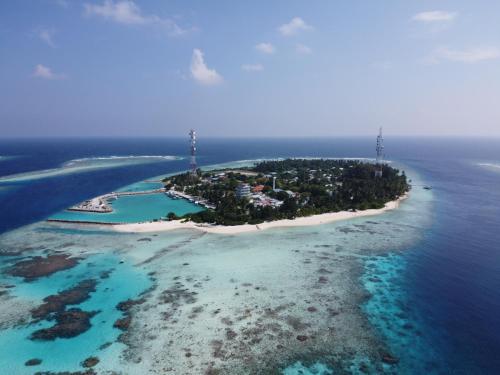 an aerial view of an island in the ocean at Masfalhi View Inn in Felidhoo