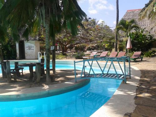 Swimmingpoolen hos eller tæt på Makuti Villas Resort