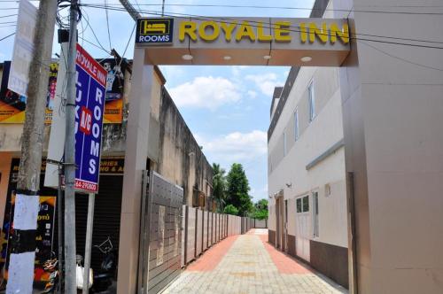 Royaleinn Sirkaliに飾ってある許可証、賞状、看板またはその他の書類
