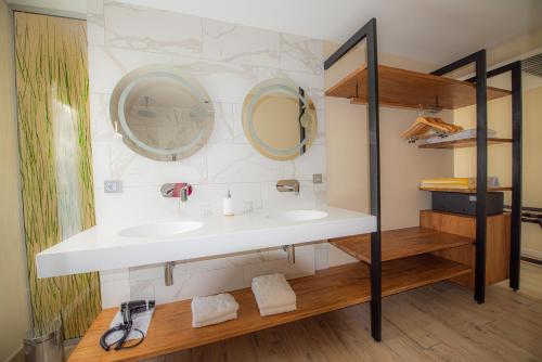 Koupelna v ubytování Boutik Hôtel 2A - Adult Only