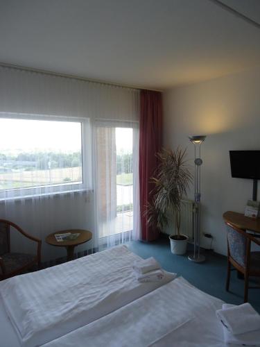Gambar di galeri bagi GreenLine Hotel Hellfeld di Neubrandenburg