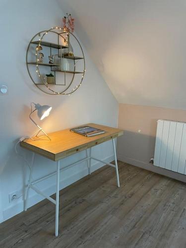 Gallery image of Appartement cosy sous les toits in Lion-sur-Mer