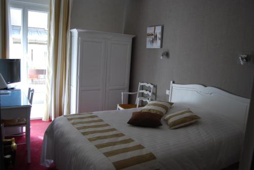 Hotel Bineyにあるベッド