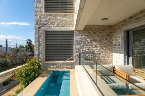 Hồ bơi trong/gần Linari Villas