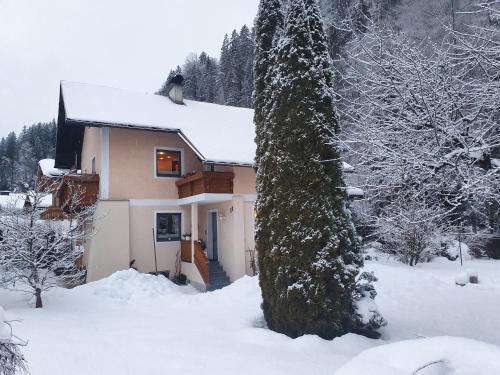 Fotografia z galérie ubytovania Ferienhaus am Fritzbach v destinácii Pfarrwerfen