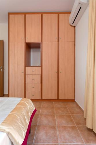 Gallery image of Venetico Beachfront Apartments & Suites - Sea View Suite in Argasi