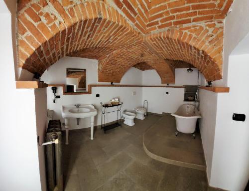 Koupelna v ubytování B&B L'orto del Geo