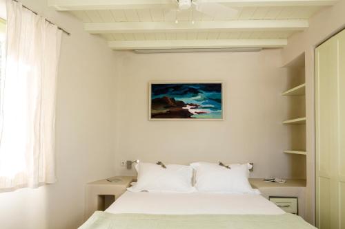 Katil atau katil-katil dalam bilik di Crossroads Inn Traditional Lodging