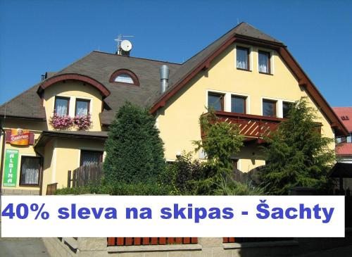 Budova, kde se penzion nachází