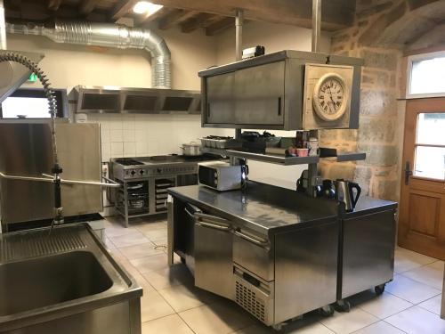Dapur atau dapur kecil di Domaine du Clégrio