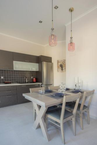 Gallery image of Apollonian Luxury Apartments in Vasiliki