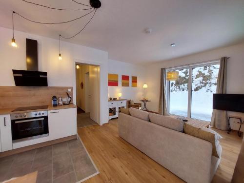 Boutique-Apartments Familie Jarosch Fieberbrunn "Freier Eintritt in das örtliche Hallenbad inklusive Saunalandschaft oder zum Badesee"