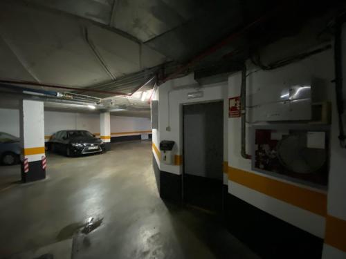 fantástico apartamento con parking avenida de cadiz