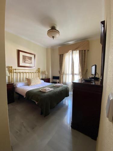 fantástico apartamento con parking avenida de cadiz