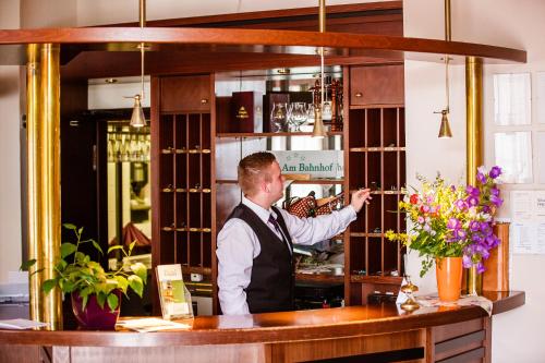 Гости Hotel am Bahnhof