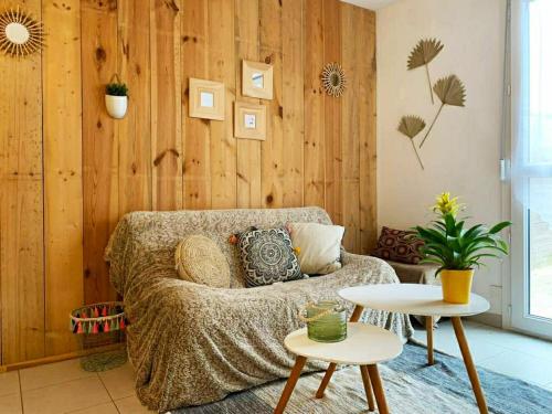 Photo de la galerie de l'établissement Studio avec terrasse tout près du Vieux Port, à La Rochelle